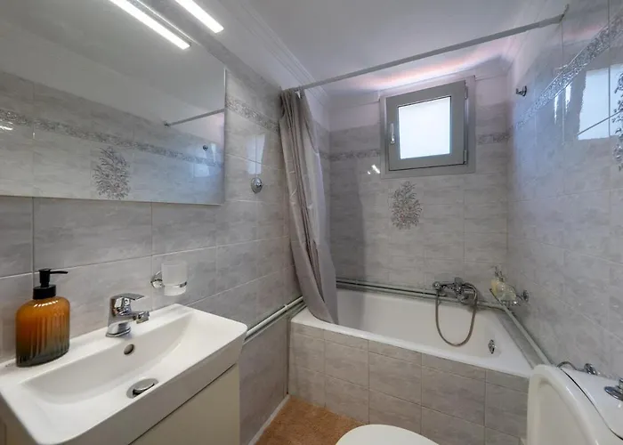 Maria's Cozy House *